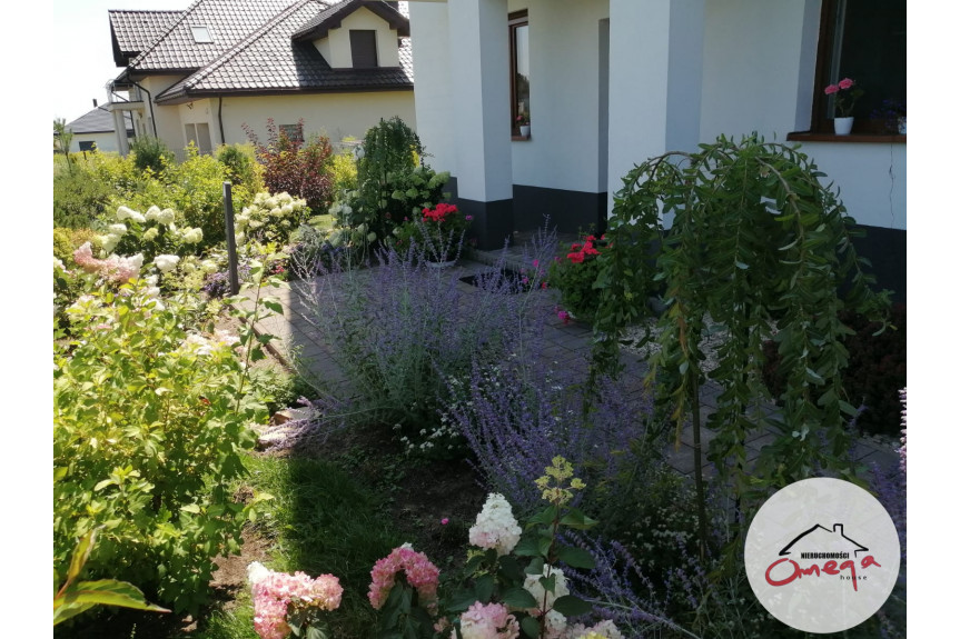 będziński, Tuliszów, Dom z bajkowym ogrodem